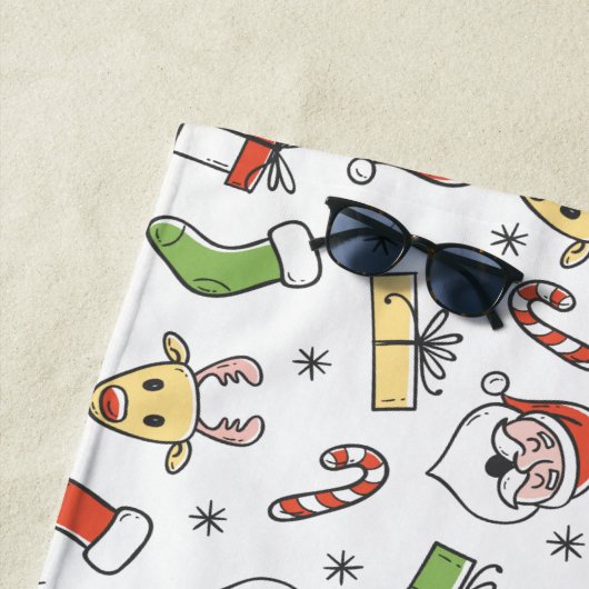 White KerstHappy Santa en Reindeer Pattern Strandlaken (In situ)