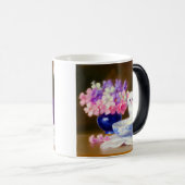 White Kitten met Paars lintje Magische Mok (Voorkant rechts)