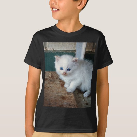 White Kitten T-shirt (Voorkant)