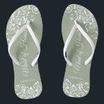 White Lace on Sage Green Maid of Honor Wedding Teenslippers<br><div class="desc">Deze mooie bruiloft teenslippers zijn een geweldige manier om je meid van eer te bedanken en te herkennen en tegelijkertijd haar voeten te redden. Biedt een elegant ontwerp met een witte, florale, vlekgroene achtergrond. Het elegante script leest Maid of Honor met haar naam hieronder. Een geweldige manier om haar te...</div>