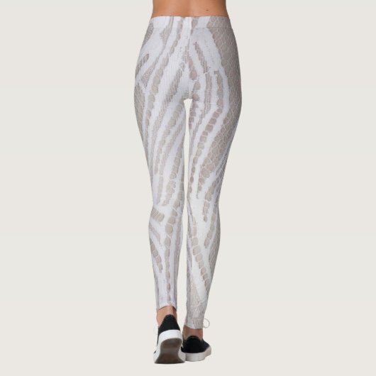 White Lace Pattern Leggings (Achterkant)