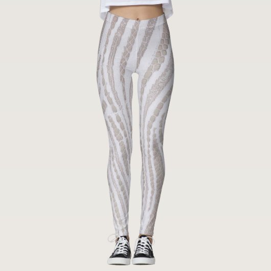 White Lace Pattern Leggings (Voorkant)