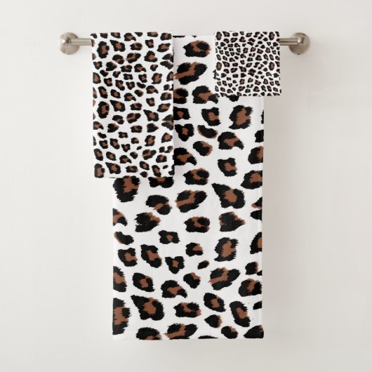 White leopard Print Bad Handdoek (Insitu)