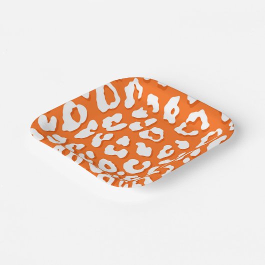 White Leopard Print Oranje Papieren Bordje (Gebogen)