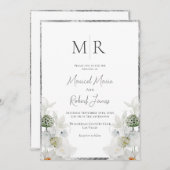 White Lilly Botanical Monogram huwelijksuitnodigin Kaart (Voorkant / Achterkant)