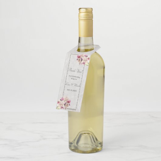 White Lily Floral Marble Wedding Bottle Hangers (Schuin)