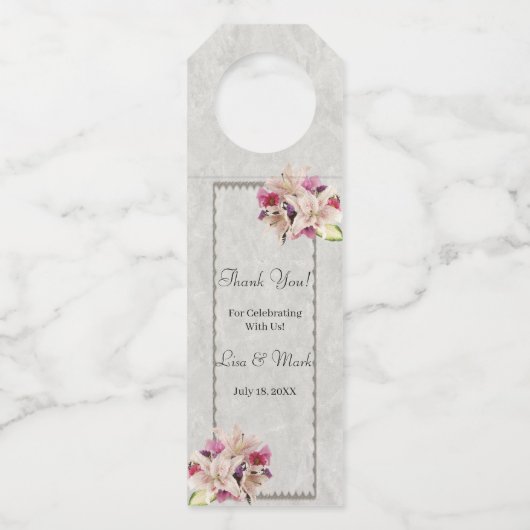 White Lily Floral Marble Wedding Bottle Hangers (Achterkant)