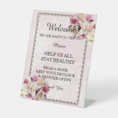 White Lily Floral Pink Marble Wedding Safety Reclamebord Met Voetstuk (Voorkant)