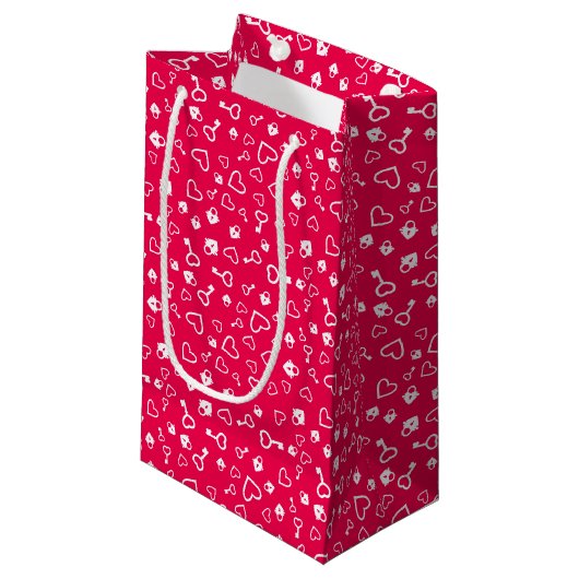 White Lock en Key Hearts Patterned Gift Bag Klein Cadeauzakje (Voorkant Gekanteld)