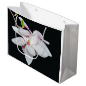 White Magnolia Groot Cadeauzakje (Voorkant Gekanteld)