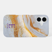 White marble chic gold glitter monogram iPhone 16 hoesje (Achterkant horizontaal)