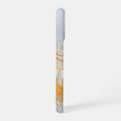 White marble chic gold glitter monogram iPhone 16 hoesje (Rechterkant)