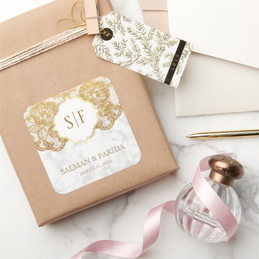 White marble Gold Foil Lace Monogram Wedding Favor Vierkante Sticker (Geschenken)