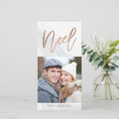 White Marble Noel | Vakantie fotokaart in brons Feestdagenkaart (Staand voorkant)