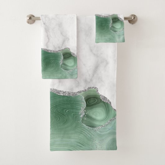 White marble Sage Green Agate Silver Glitter Bad Handdoek (Insitu)