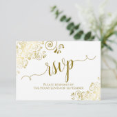 White met Gold Lace Elegant Calligraphy Wedding RSVP Kaartje (Staand voorkant)