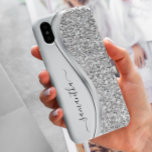 White Metallic Glitter Handgeschreven Monogram Samsung Galaxy Hoesje<br><div class="desc">Het ontwerp is een foto en de hoesjes worden niet gemaakt met glitter, sequenties, metalen of bossen. Dit ontwerp is ook beschikbaar op andere telefoonmodellen. Kies het Type van Apparaat om andere hoesjes van iPhone, van Samsung Galaxy of van Google te zien. Sommige stijlen kunnen worden gewijzigd door Stijl te...</div>