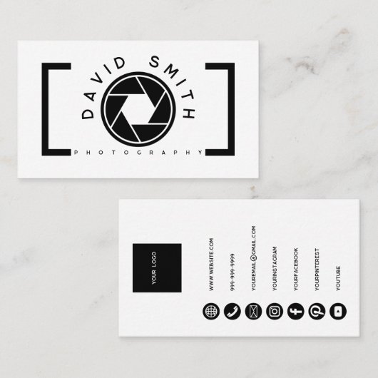 White Minimalist Camera Photographer Business Card Visitekaartje (Voorkant / Achterkant)