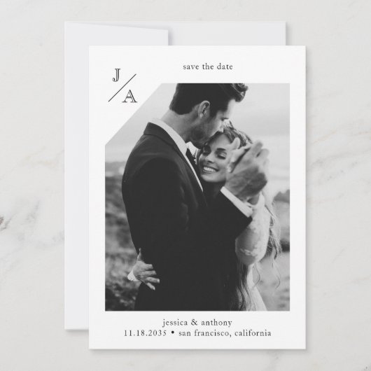 White Minimalist Modern Double Photo Save the Date Kaart (Voorkant)