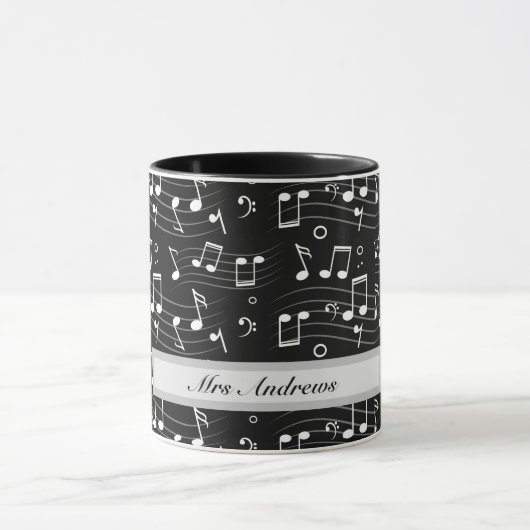 White music notes on black background mok (Midden)