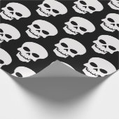 White on Black Skulls Cadeaupapier (Hoek)