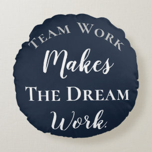 White on Blue Teamwork maakt het droomwerk Rond Kussen