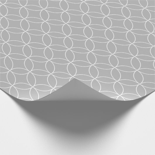 White on Grey Overlapping Circles Wrapping Paper Cadeaupapier (Hoek)