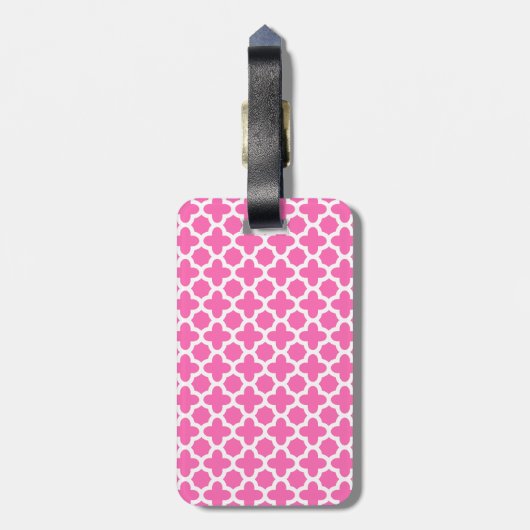 White on Hot Pink Quatrefoil Pattern Bagagelabel (Achterkant verticaal)