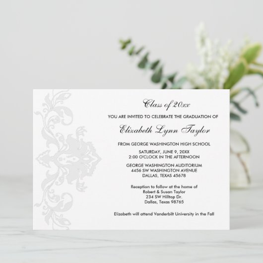 White on White Afstuderen aangekondigd Kaart (Staand voorkant)