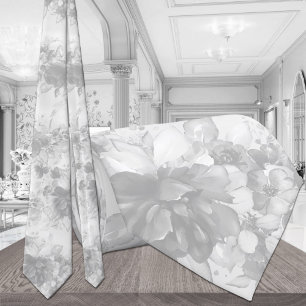 White on White Cascading Peonies Bleek Grey Weddin Stropdas