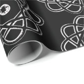 White op Black Atom Symbols Cadeaupapier (Rol Hoek)
