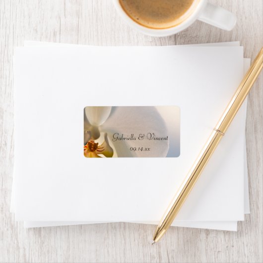 White Orchid Elegance Wedding Favor Label (Insitu)