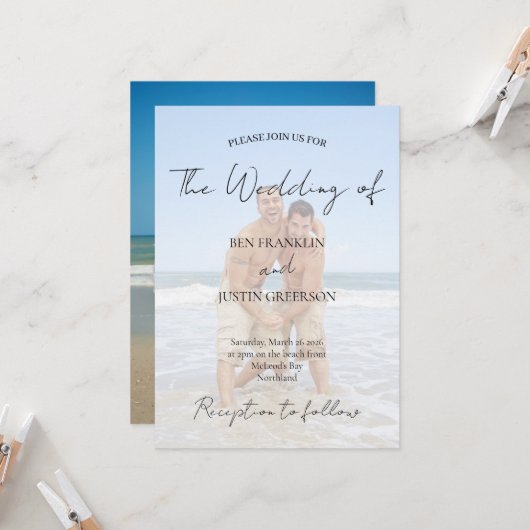 White Overlay Photo Minimal Wedding Kaart (Voorkant / Achterkant in situ)