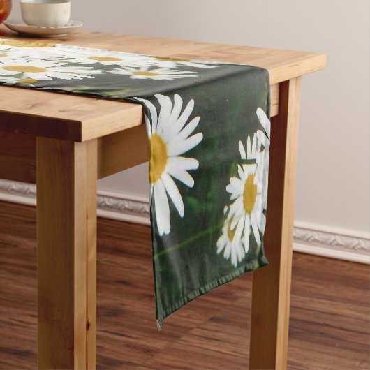 White Oxeye Daisy, Moon Daisy Meadow Korte Tafelloper (Voorbeeld)