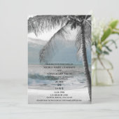 White Palm Coconut Tree Elegant Beach Wedding Kaart (Staand voorkant)