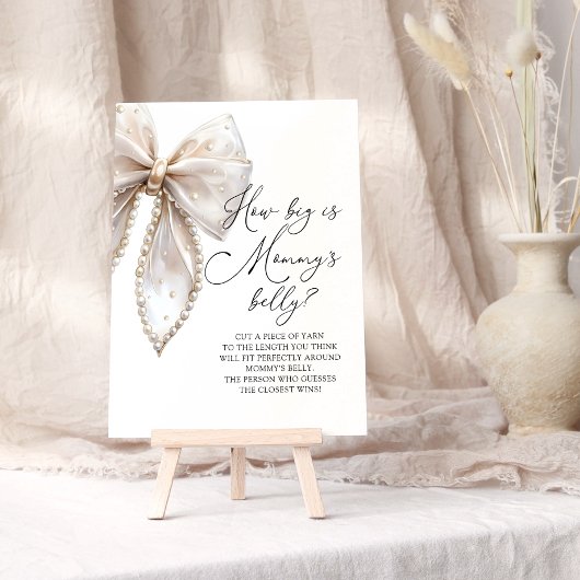White Pearl Bow Hoe groot is het buikspel van mama Poster