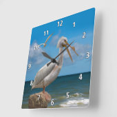 White Pelican on a Rock Vierkante Klok (Hoek)