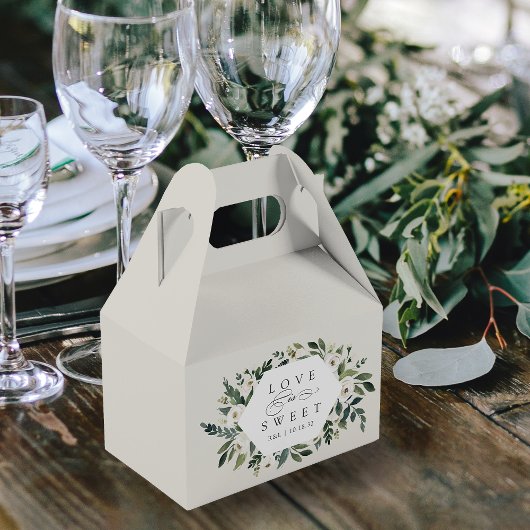 White Peony | Floral Lijst "Love is Sweet" Weddens Bedankdoosjes