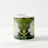 White Petunia Series Coordinating Items Koffiemok (Center)