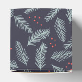 White Pine Boughs Feathers Holly Berries Kerstmis Bedankdoosjes (Bovenkant)