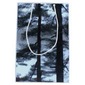 White Pines in a Blizzard — Medium Cadeauzakje (Achterkant)