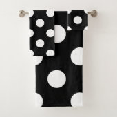 White Polka Dot on Black Pattern Bad Handdoek (Insitu)