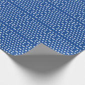 White Polka Dot on Blue Background Cadeaupapier (Hoek)