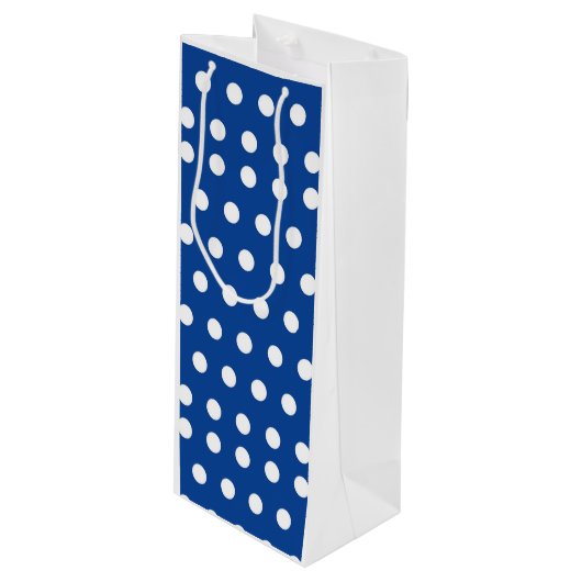 White Polka Dot on Blue Background Wijn Cadeautas (Voorkant Gekanteld)