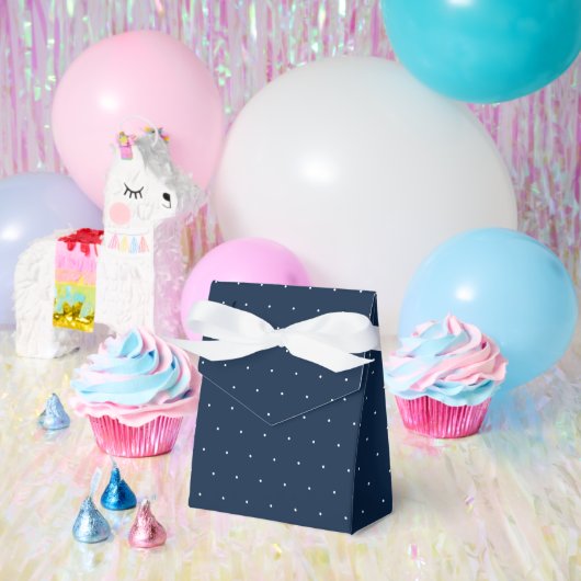 White Polka Dot on Classic Navy Blue Tent Bedankdoosjes (Feest)