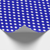 White Polka Dot on Royal Blue Medium Space Cadeaupapier (Hoek)