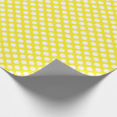 White Polka Dot on Yellow Wrapping Paper Cadeaupapier (Hoek)
