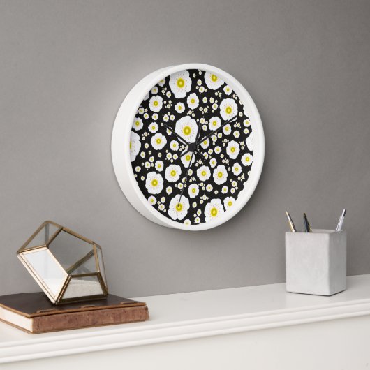 White Poppies Wood Framed Clock (Kantoor)