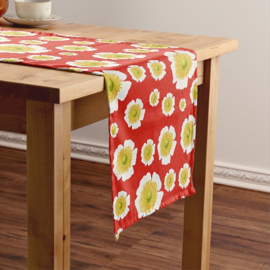 White Poppy Design Table Runner Korte Tafelloper (Voorbeeld)