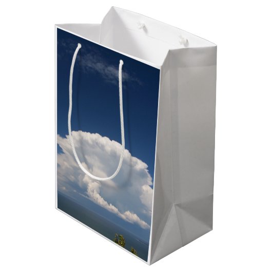 White Puffy Cloud Medium Cadeauzakje (Achterkant Gekanteld)